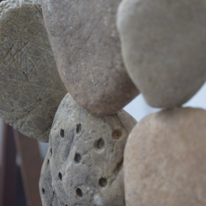 Undici pietre raccolte con cura / Eleven stones picked up carefully.